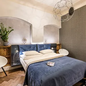 Aparthotel Mooo By The Castle, Praha
